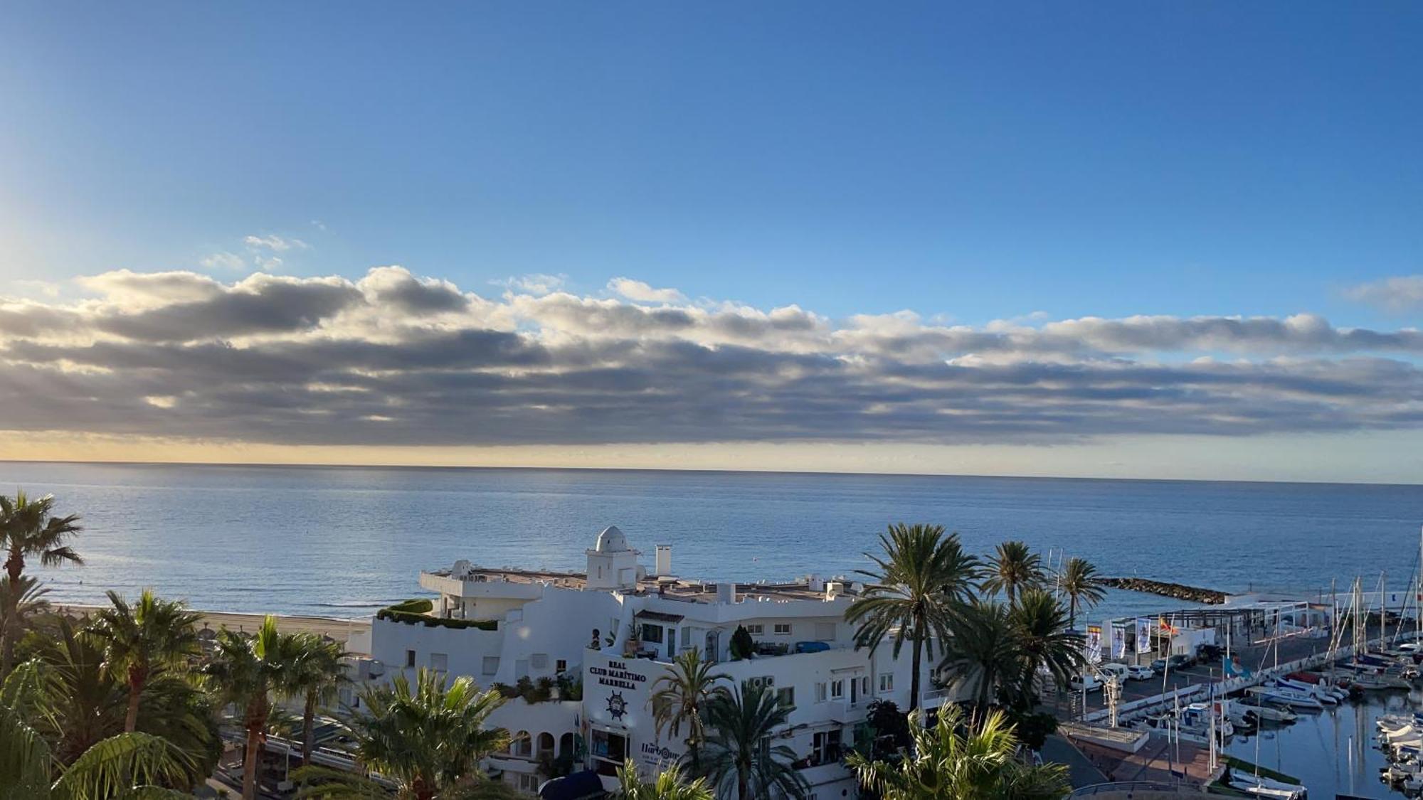 Apartamento Precioso Marbella Paseo Maritimo Luaran gambar